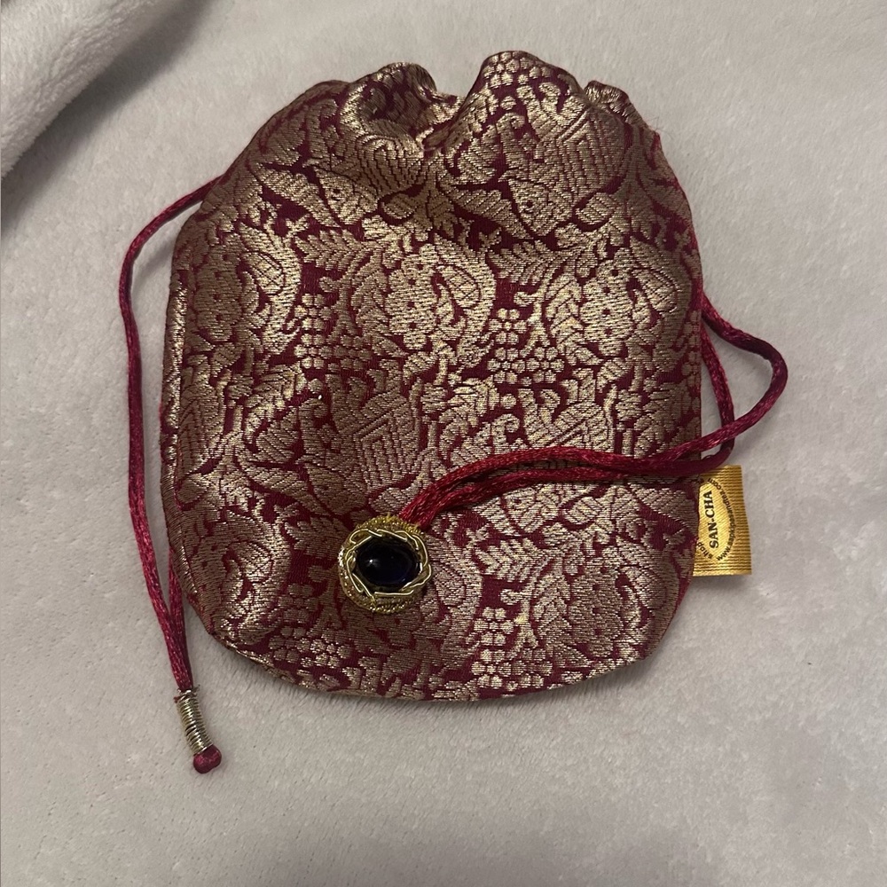 Silk Brocade Drawstring Pouch - Red & Gold SanCha